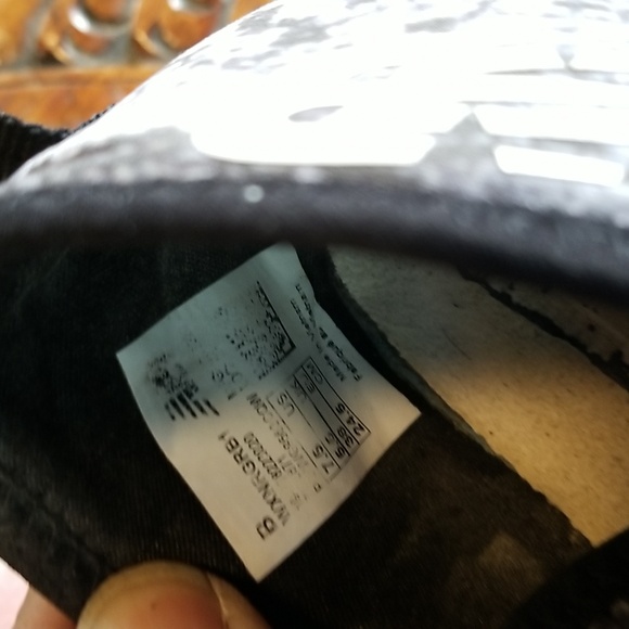 NEW BALANCE NERGIZE Snakeskin Digital 7.5 - Picture 5 of 6